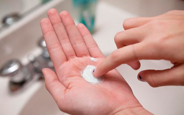 Peeling alla soda per l'ingrandimento del pene